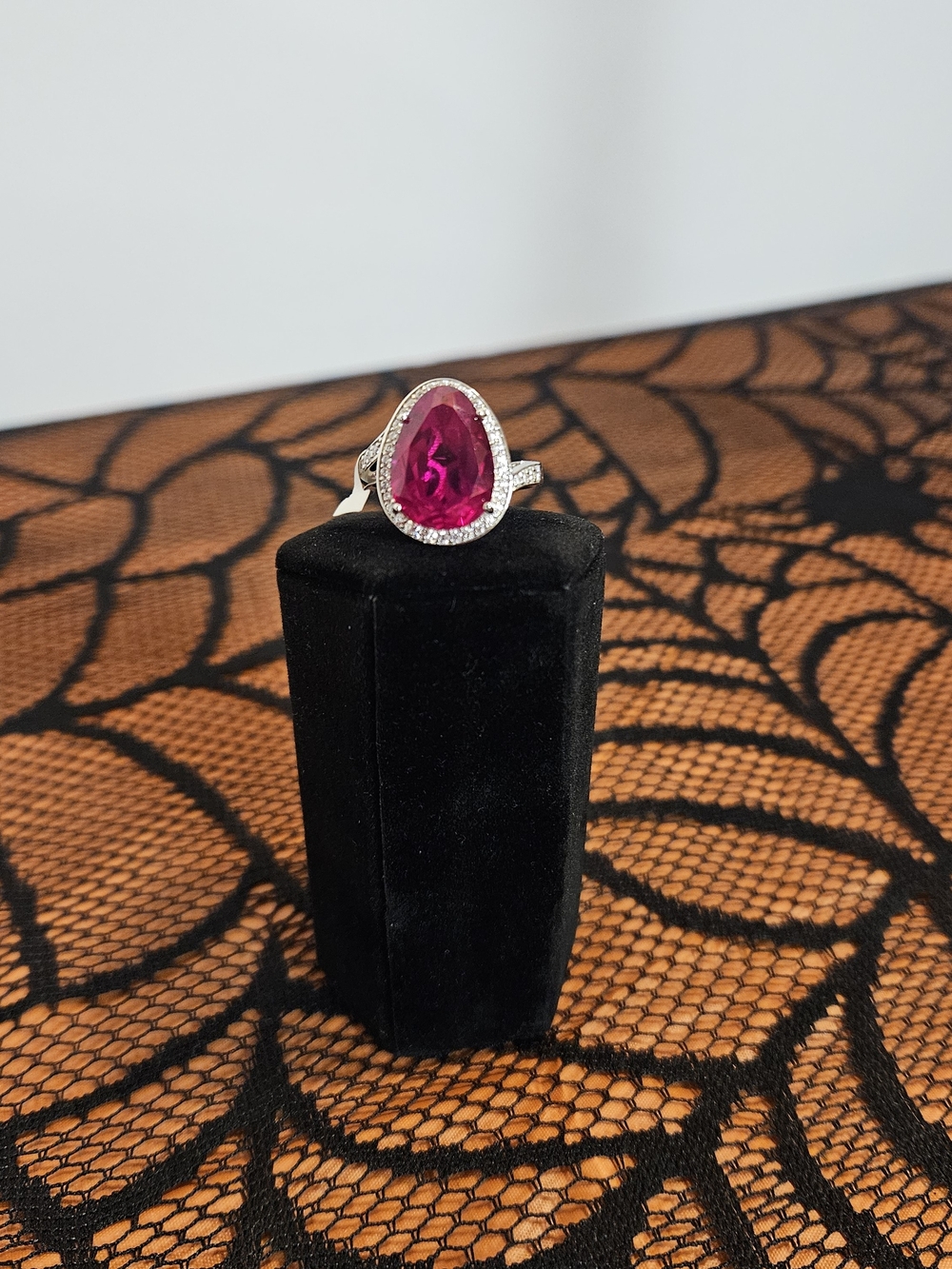 Lab Created Ruby Size 8